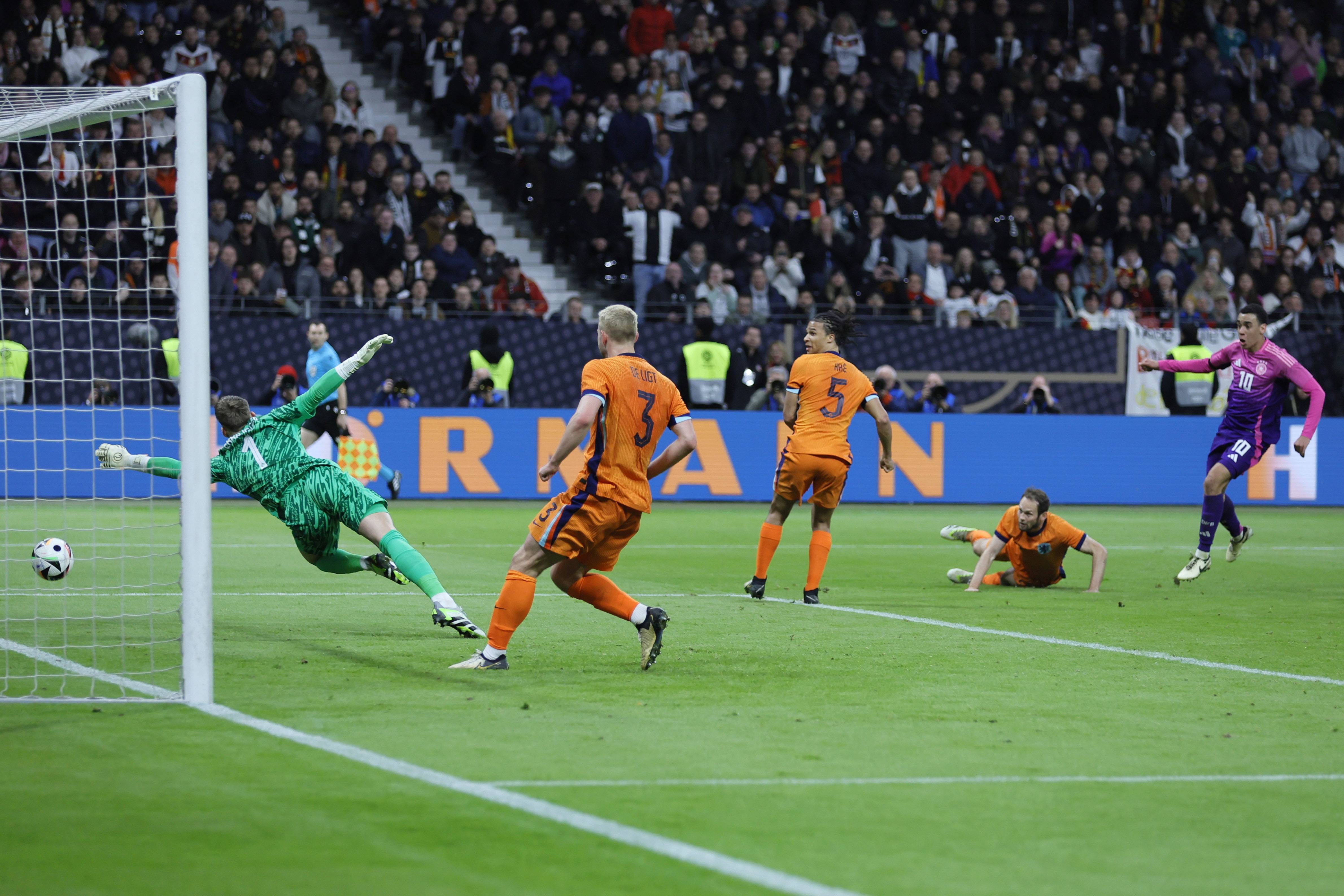 时期曾因身 时期曾因身