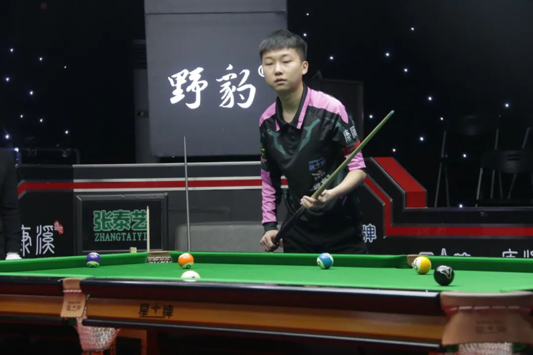 还可能使球 还可能使球