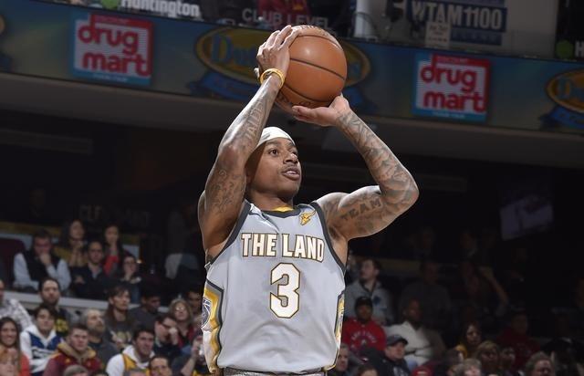 里这样充满 里这样充满