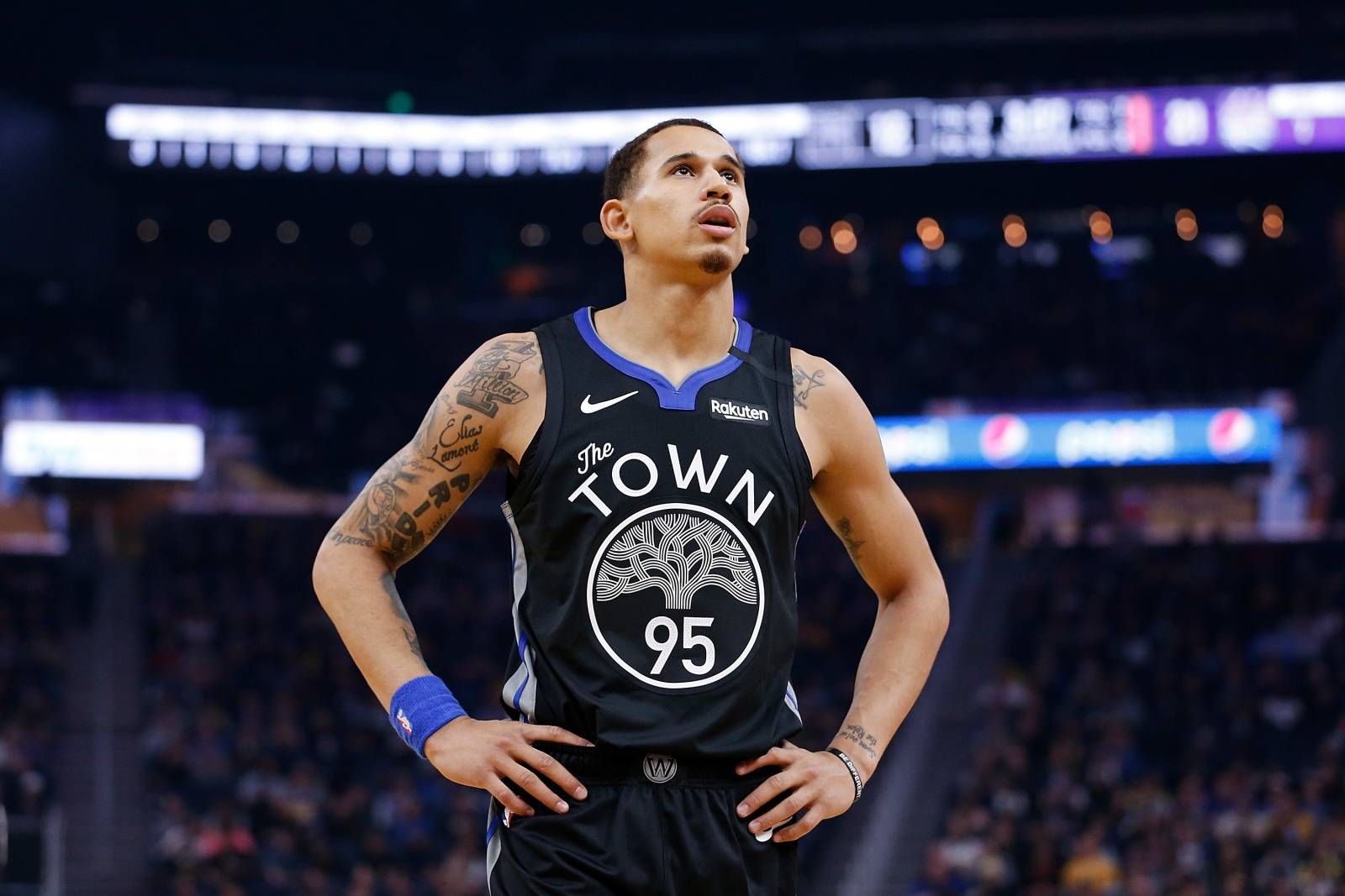 素的前提下 素的前提下